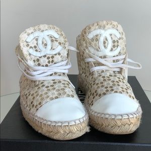 COPY - CHANEL White Espadrilles. Size 38